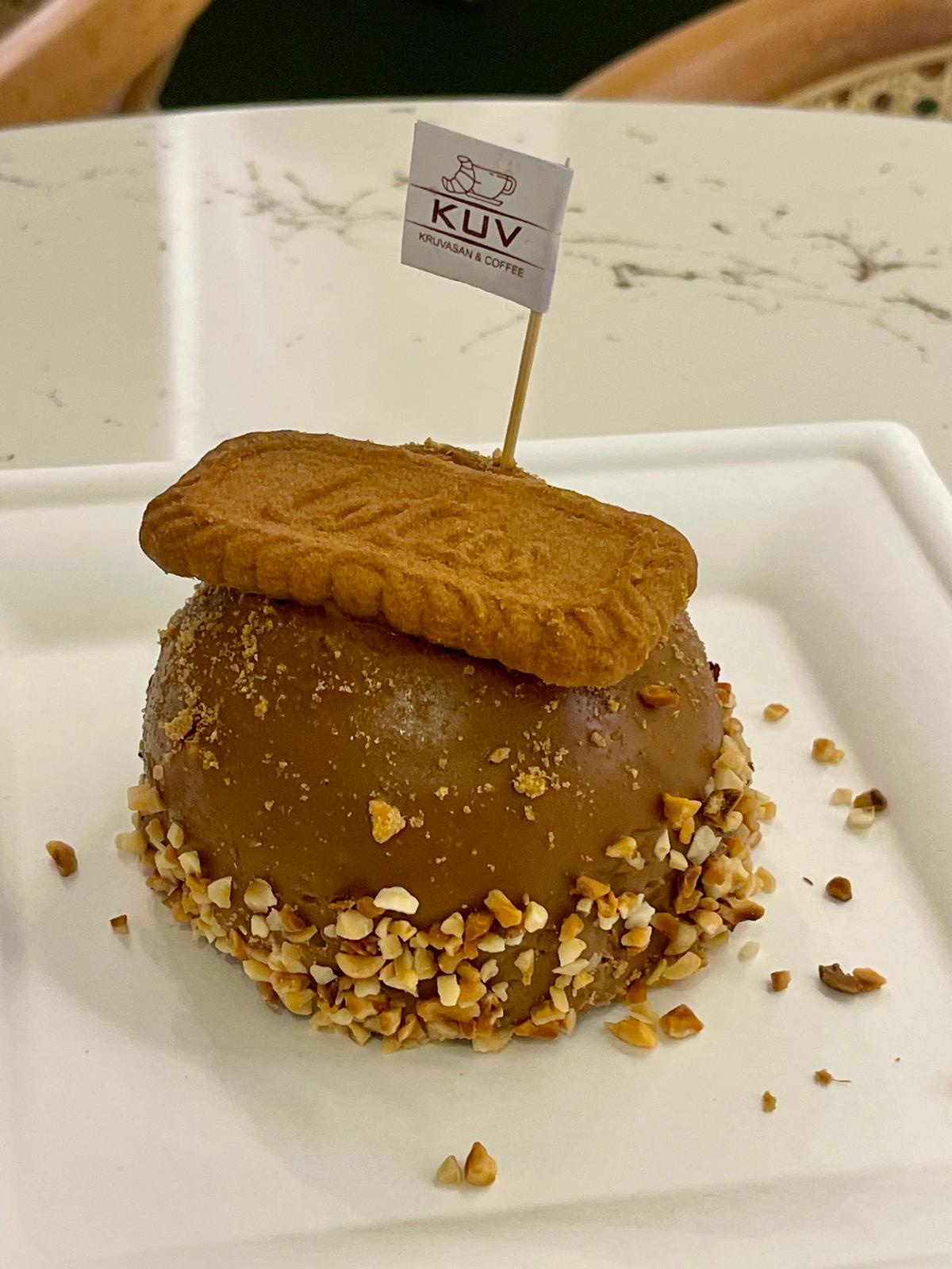 LOTUS KUBBE