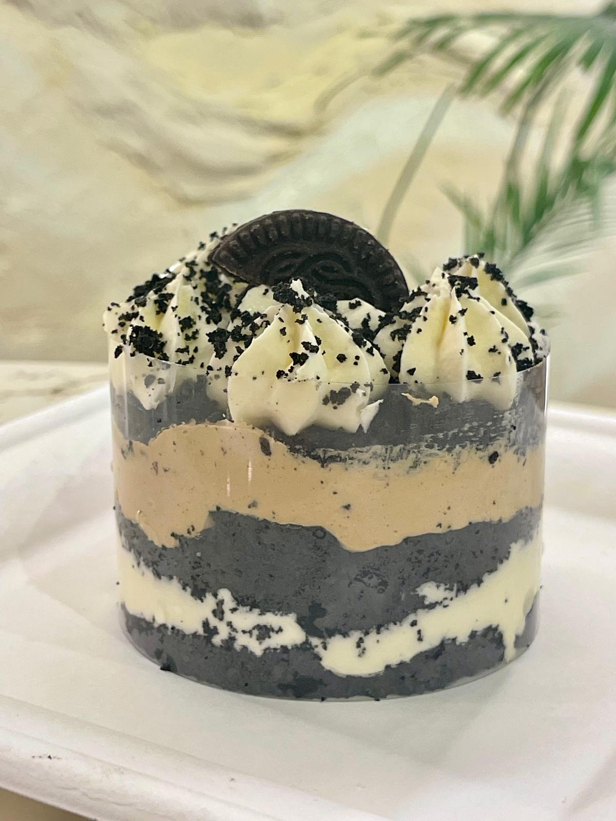 OREOLU VELVET MONO